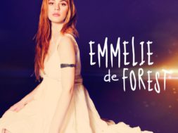 Ilmus-Eurovisiooni-võitja-Emmelie-de-Foresti-album_Only-Teardrops.jpg
