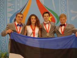 Eesti-õpilased-tõid-rahvusvaheliselt-keemiaolümpiaadilt-neli-pronksmedalit.jpg