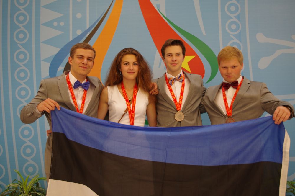 Eesti õpilased tõid rahvusvaheliselt keemiaolümpiaadilt neli pronksmedalit